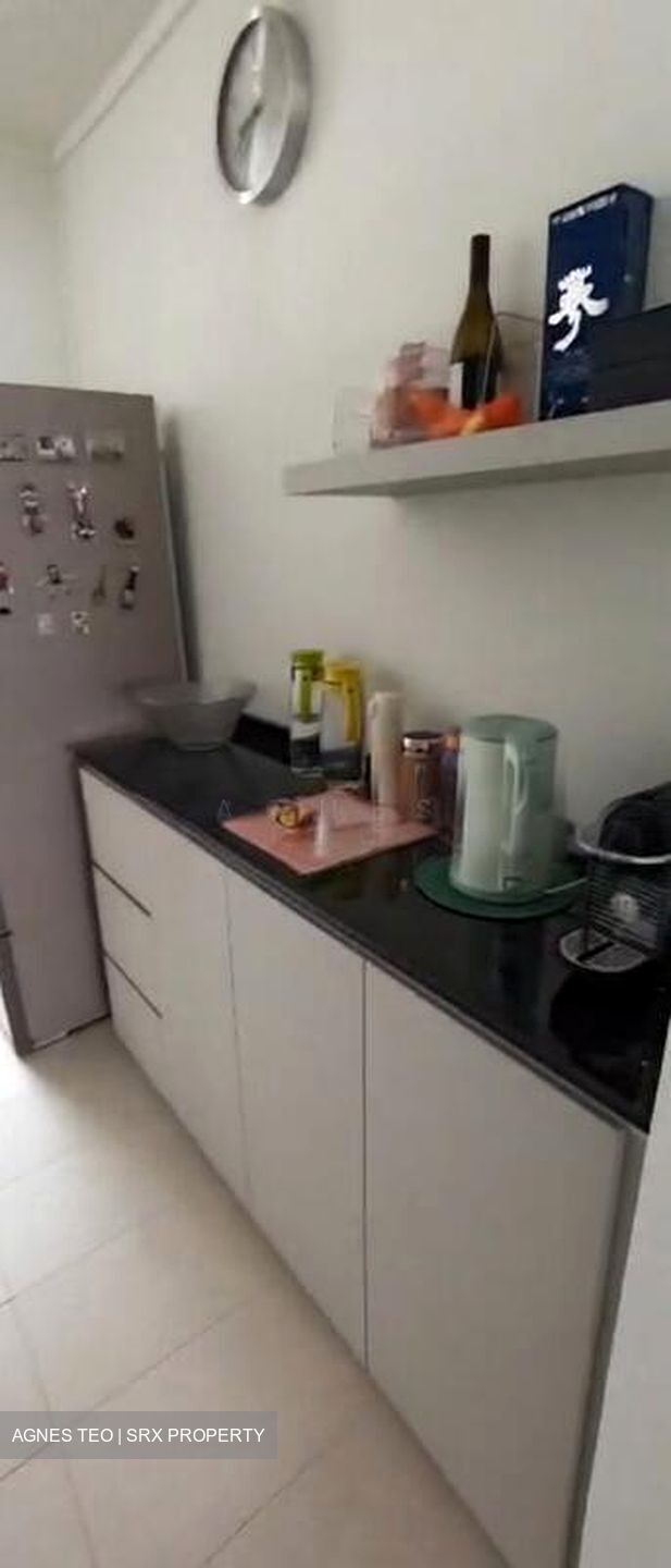 Blk 205 Bukit Batok Street 21 (Bukit Batok), HDB 3 Rooms #523770881